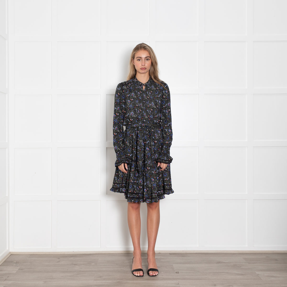 Me + Em Green Floral Tiered Knee Length Dress