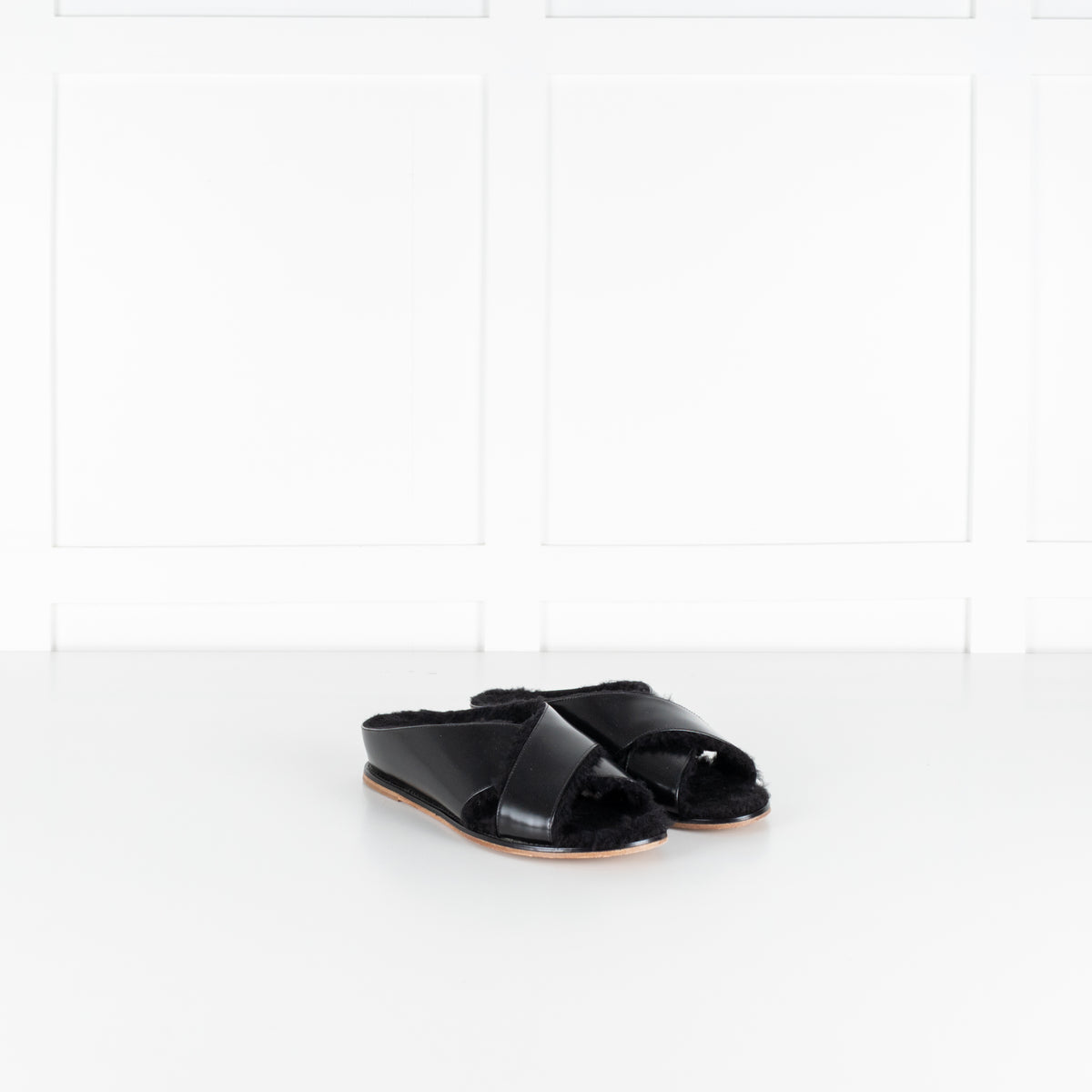 Gabriela Hearst Ellington Black Slides With Wool Fur