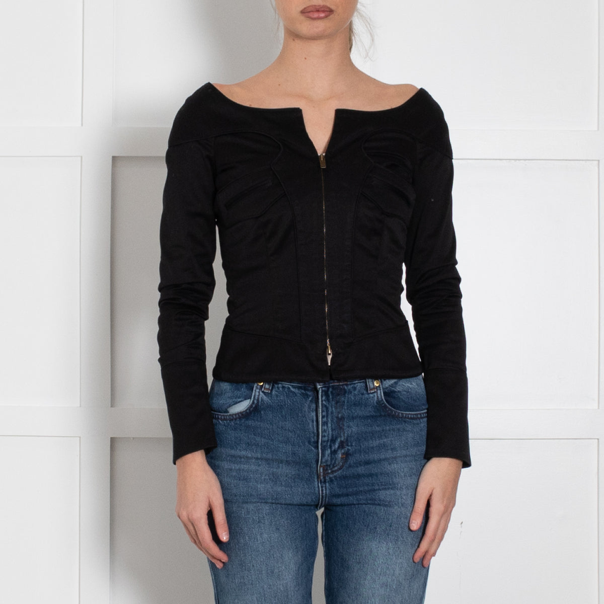 Gucci Black Low Neck Zip Short Jacket