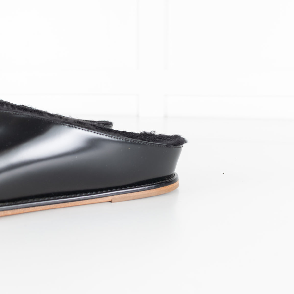 Gabriela Hearst Ellington Black Slides With Wool Fur