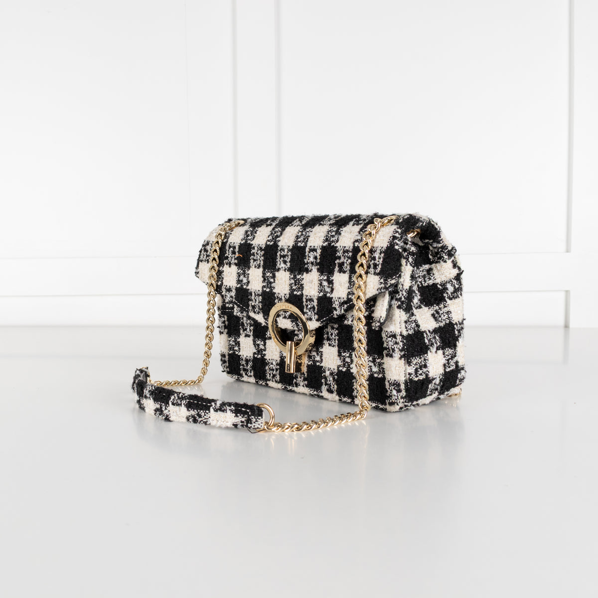 Sandro Yza Houdstooth Tweed Black And Cream Bag