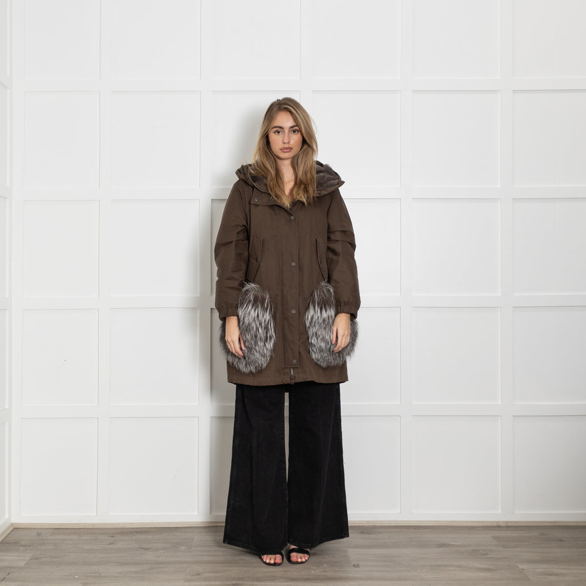 Weekend Max Mara Khaki Parka With Grey Fur Pockets