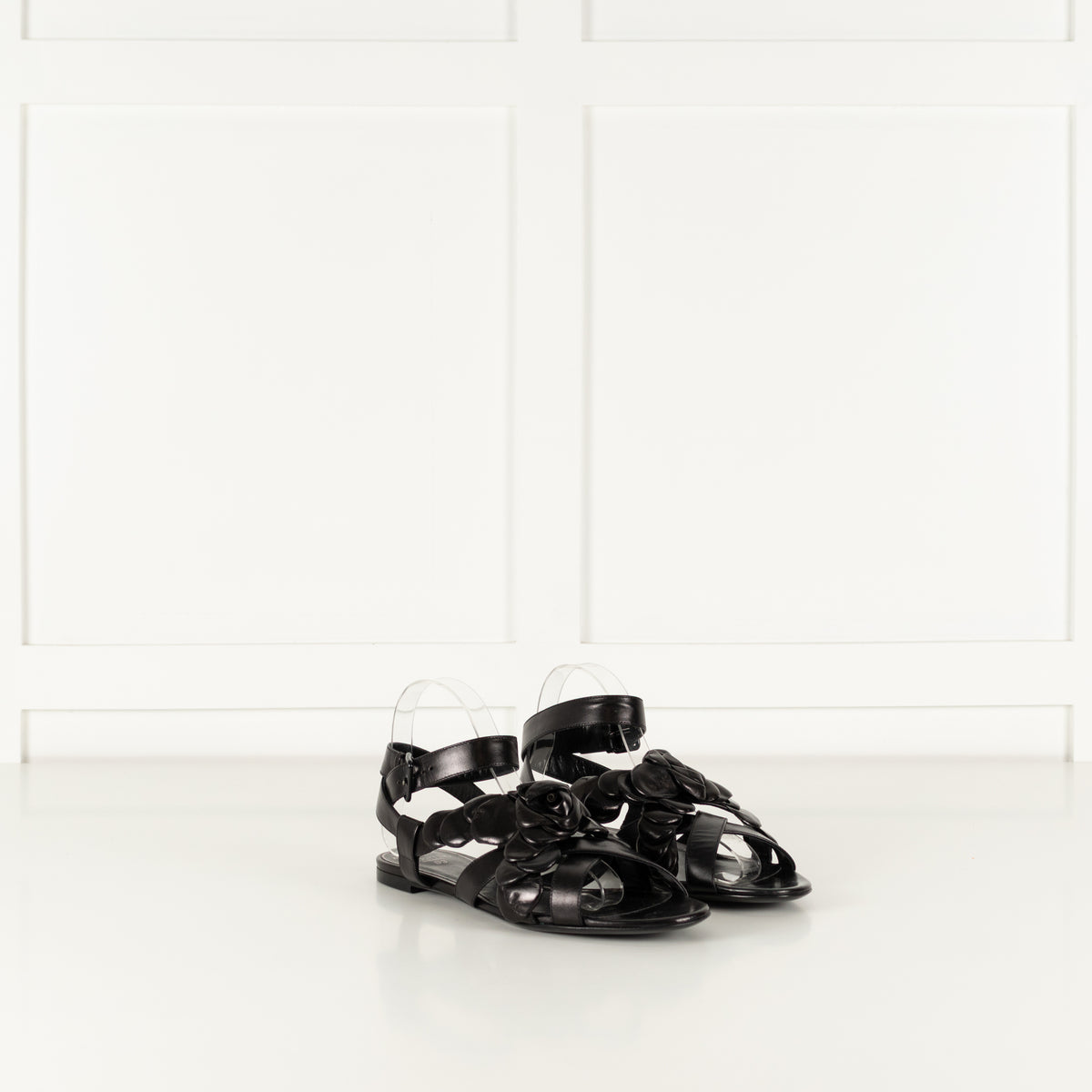 Valentino Garavani Atelier Black Leather Sandal