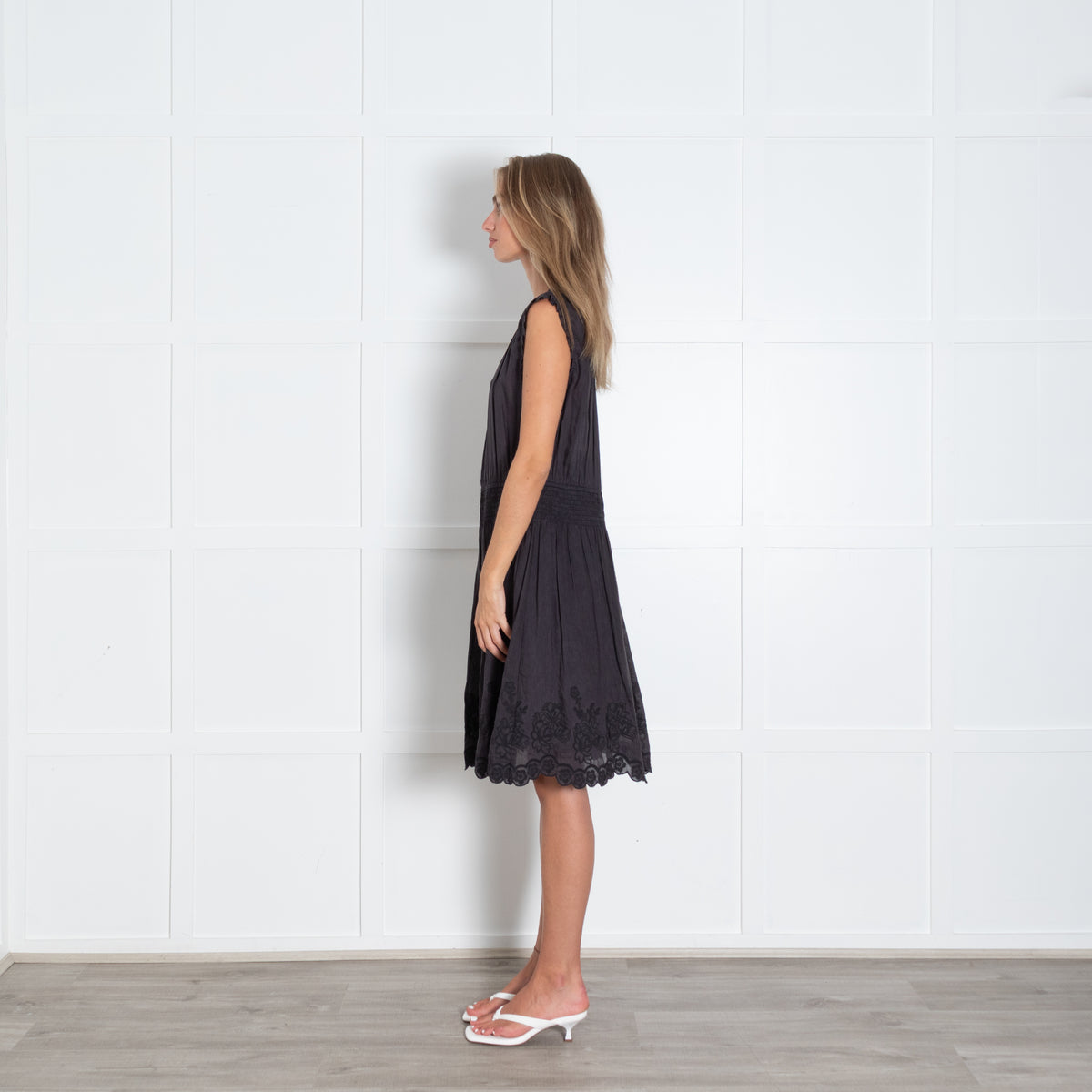 Velvet Graham & Spencer Black Sleeveless Dress Embroidered Hem