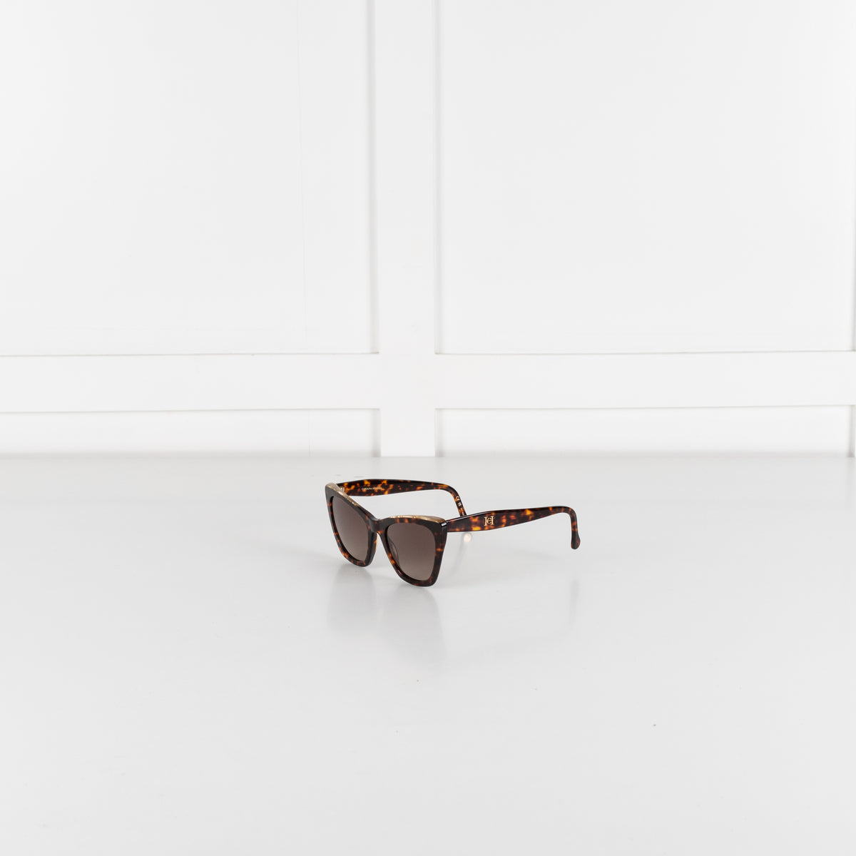 Carolina Herrera Brown Cats Eye Sunglasses