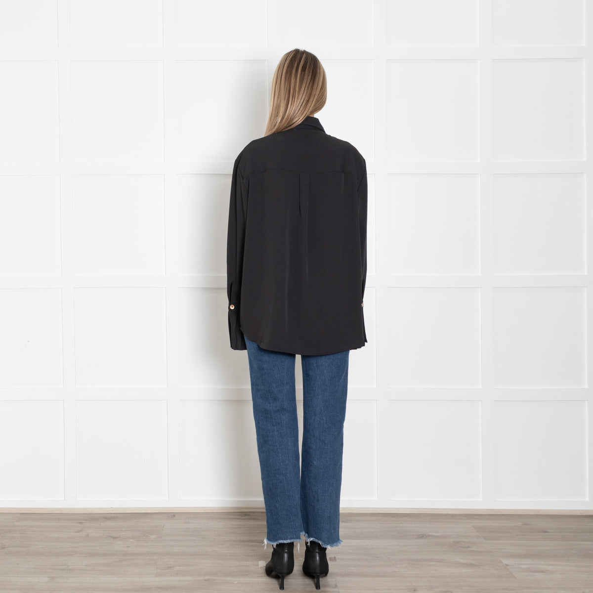 The Shirt Company Black Pleated Detail Sleeves Collard Shirt