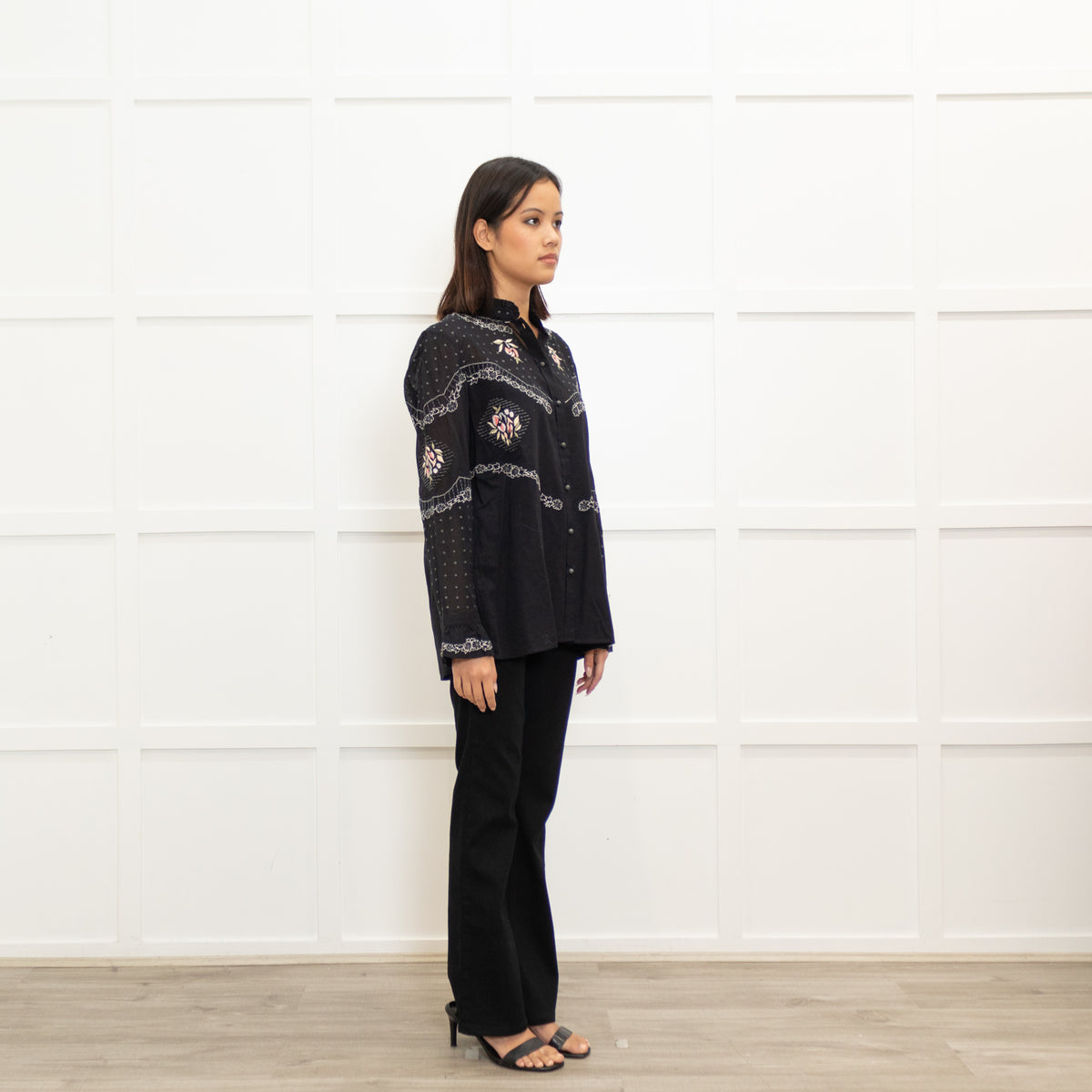 Vilshenko Black Cotton High Neck Blouse with Floral Embroidery