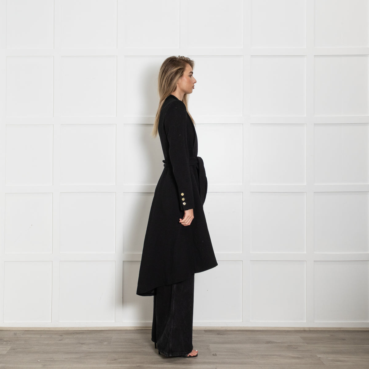 Alice + Olivia Black Wool/Silk Mix Coat With Dropped Back Hem & Belt