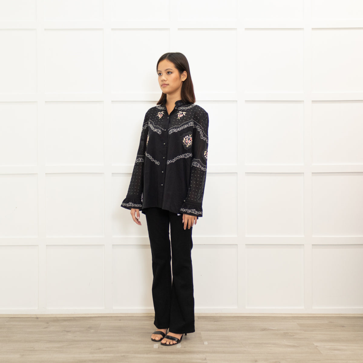 Vilshenko Black Cotton High Neck Blouse with Floral Embroidery