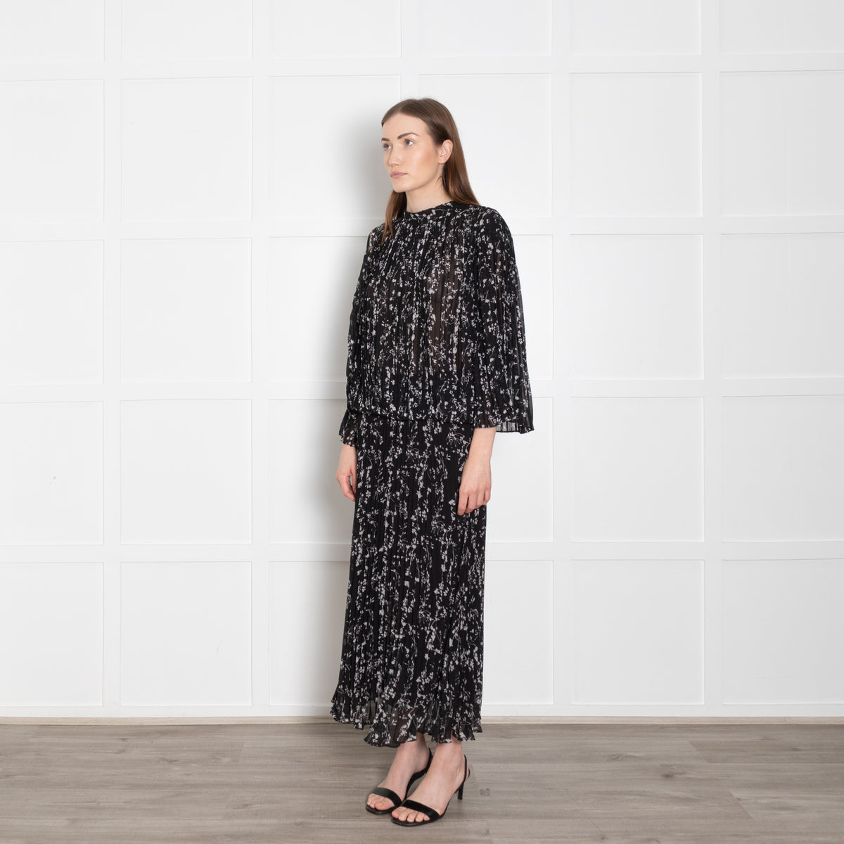 Ba & Sh Black White Floral Sheer Pleated Top