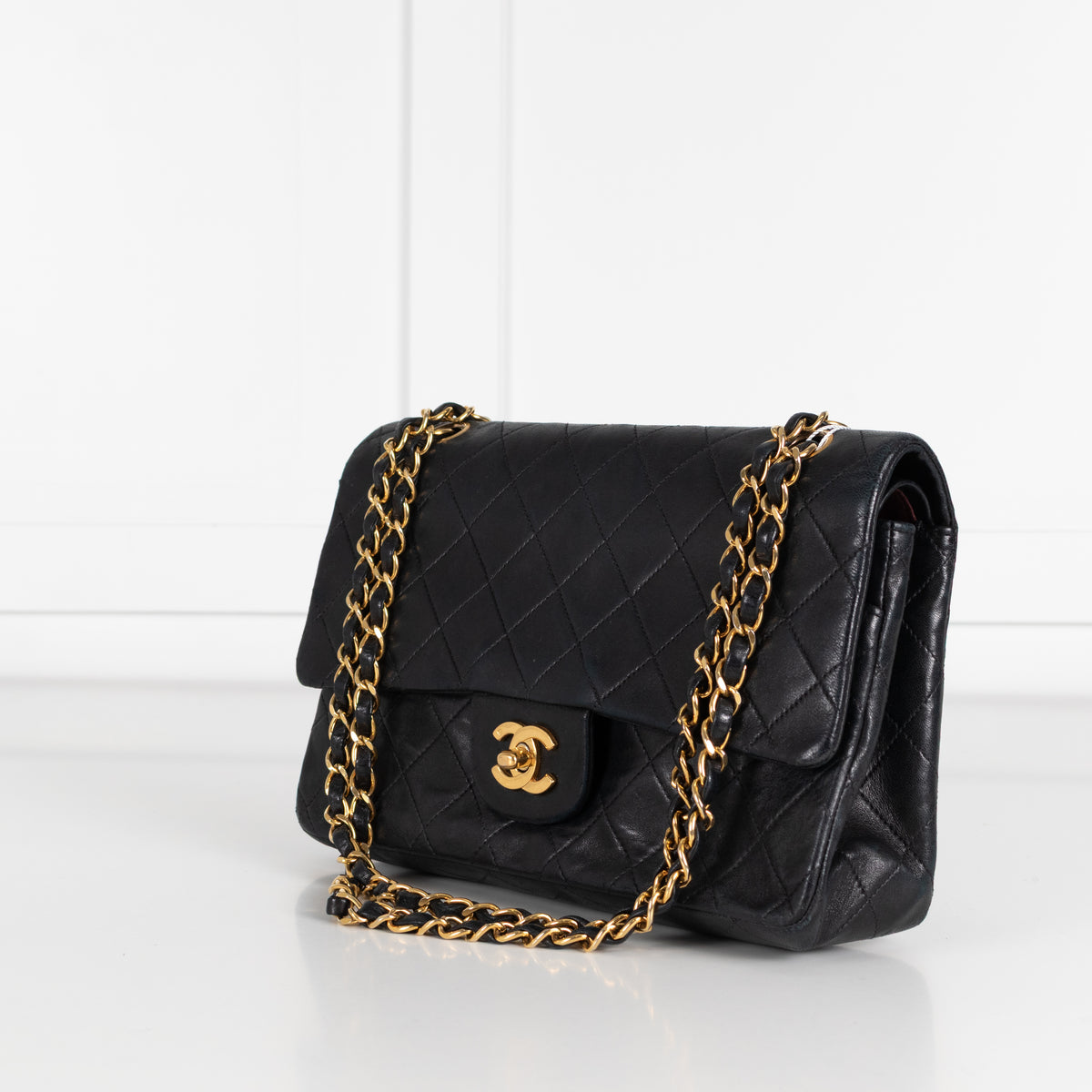 Chanel Medium Black Vintage Classic Flap