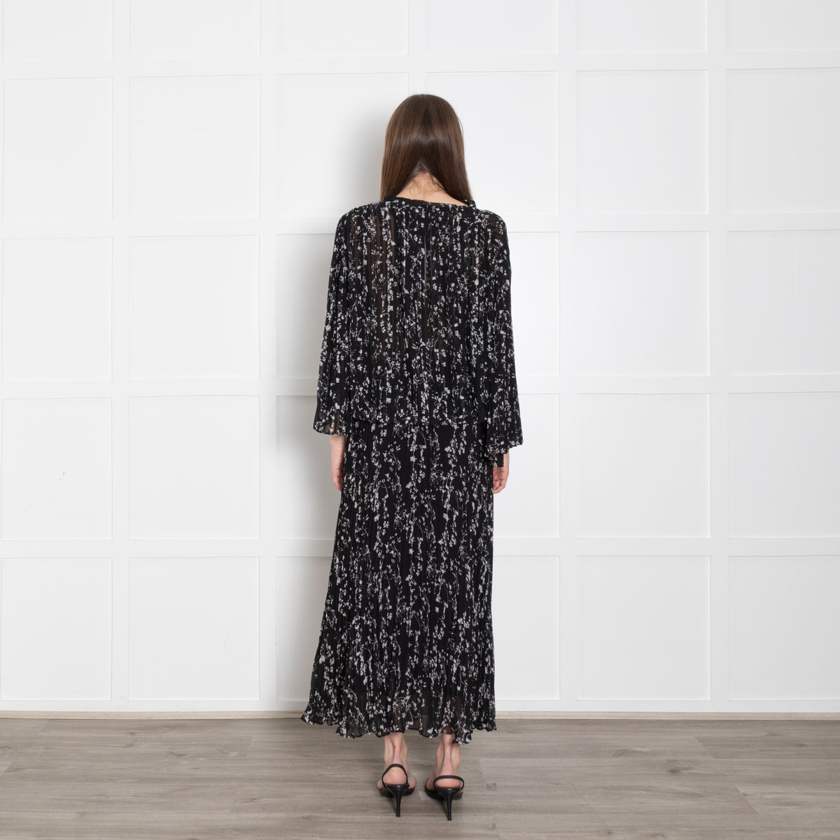 Ba & Sh Black White Floral Sheer Pleated Top