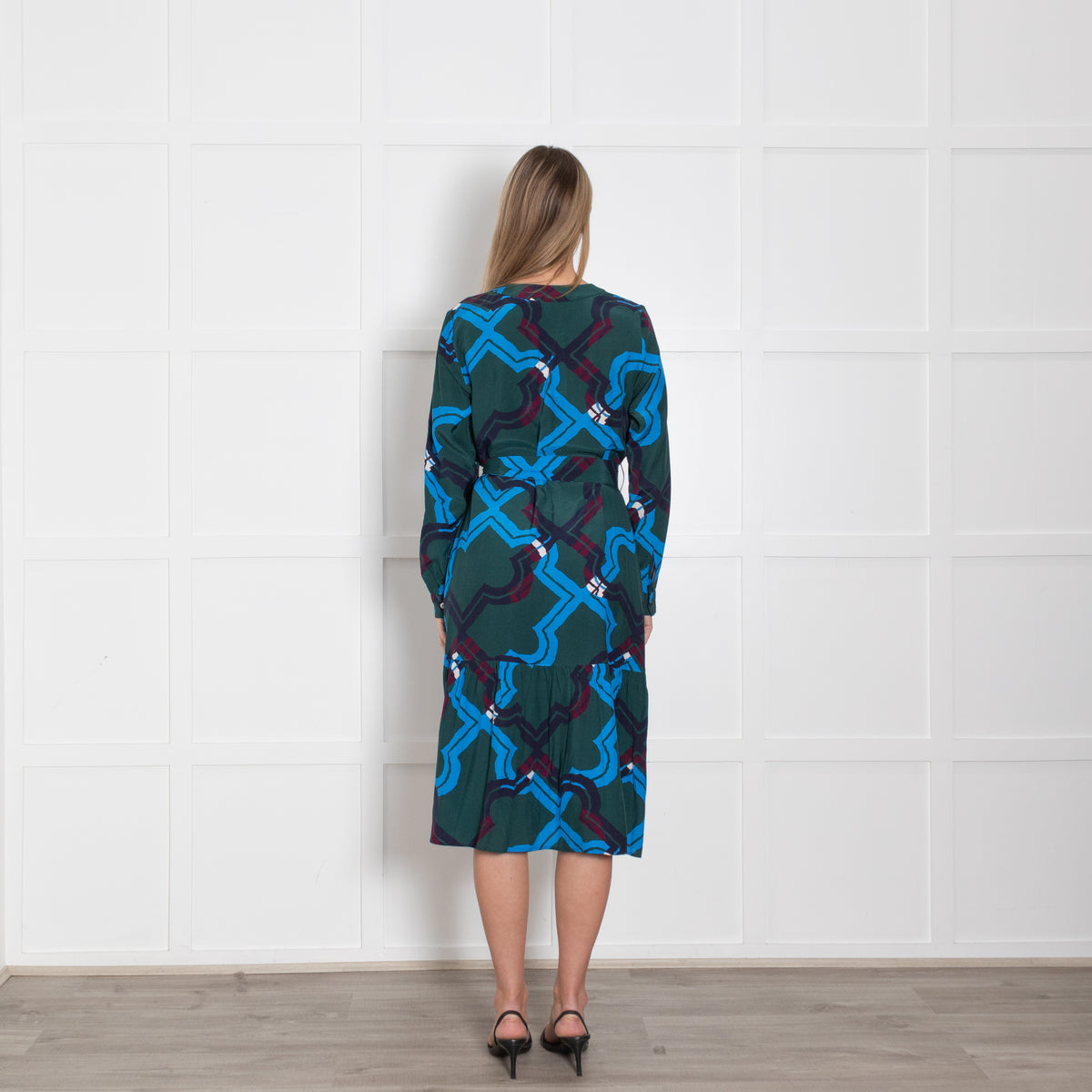 Iris & ink Green Blue Pattern Front Open Belted Midi Dress