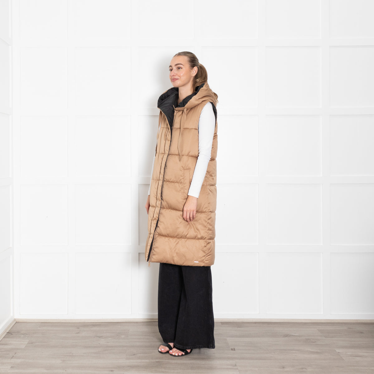 Rino & Pelle Long Brown Puffa Gilet With Hood