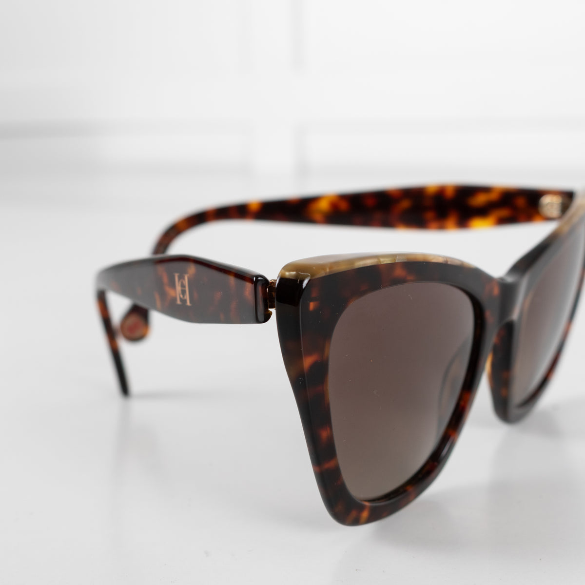 Carolina Herrera Brown Cats Eye Sunglasses