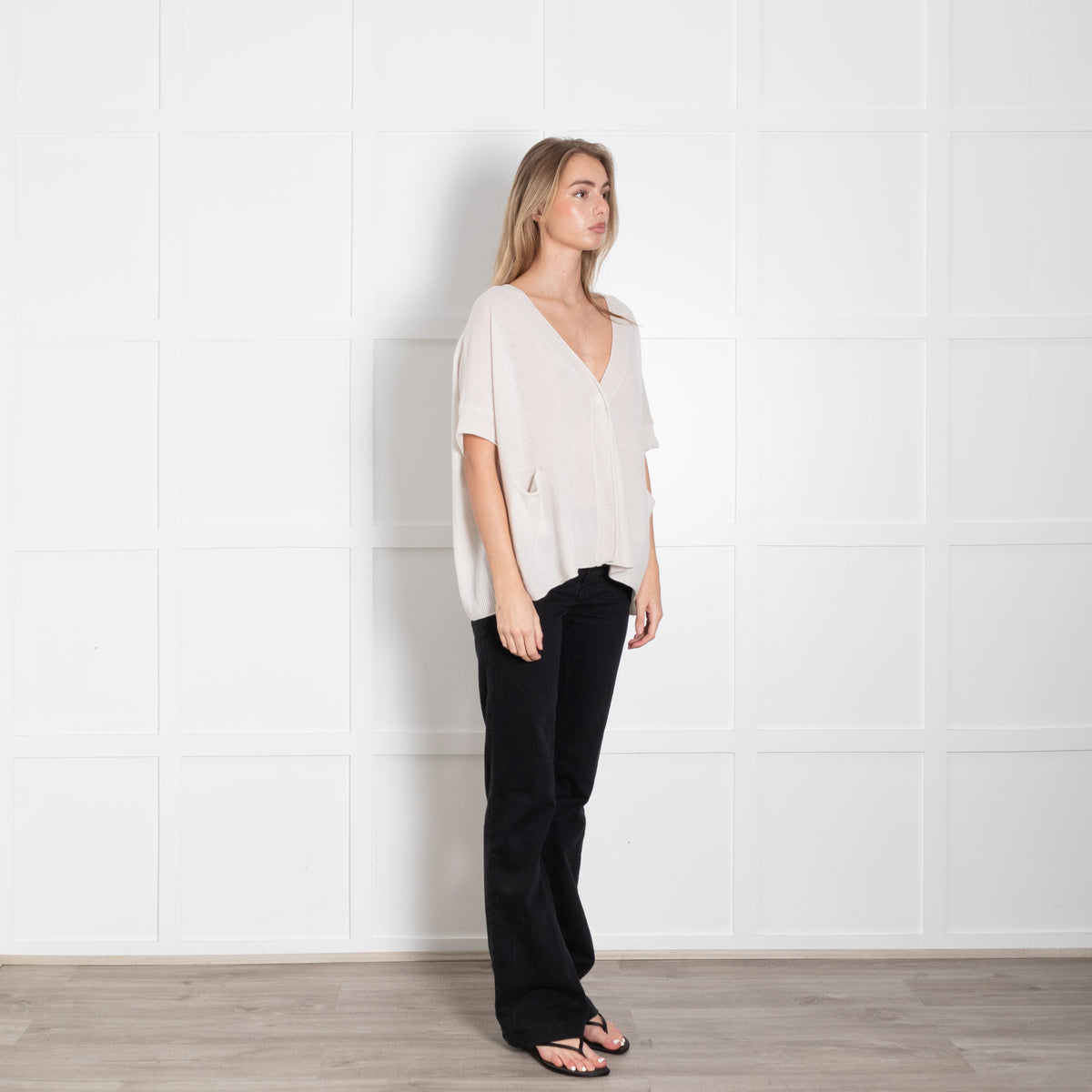 Le Tricot Perugia Cream Cashmere Over Sized Short Sleeve Top