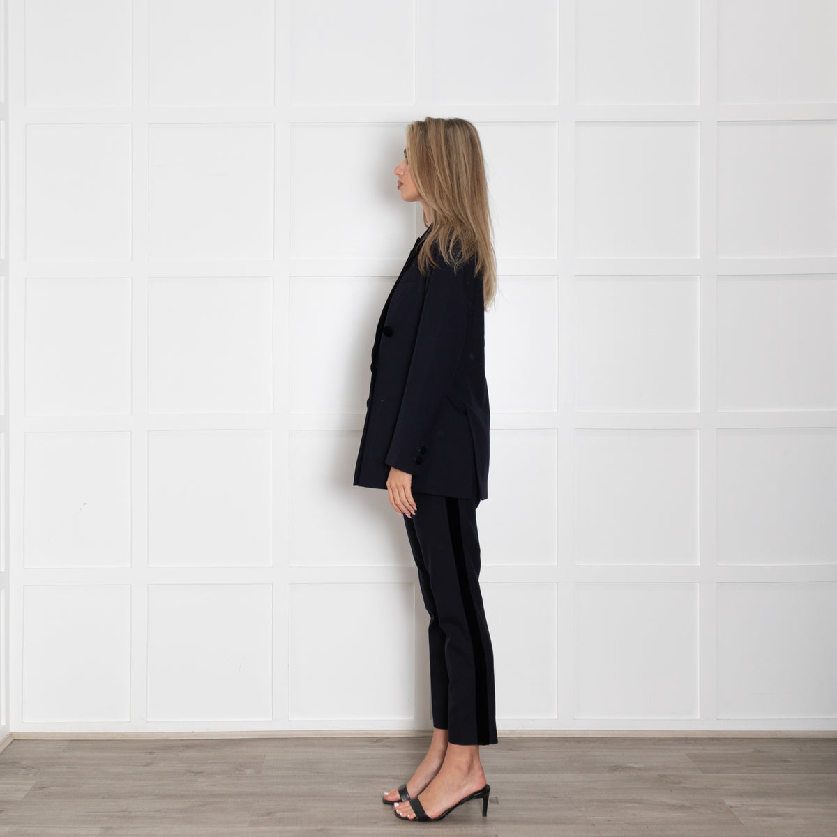 Wyse Blue Tuxedo Jacket With Velvet Collar