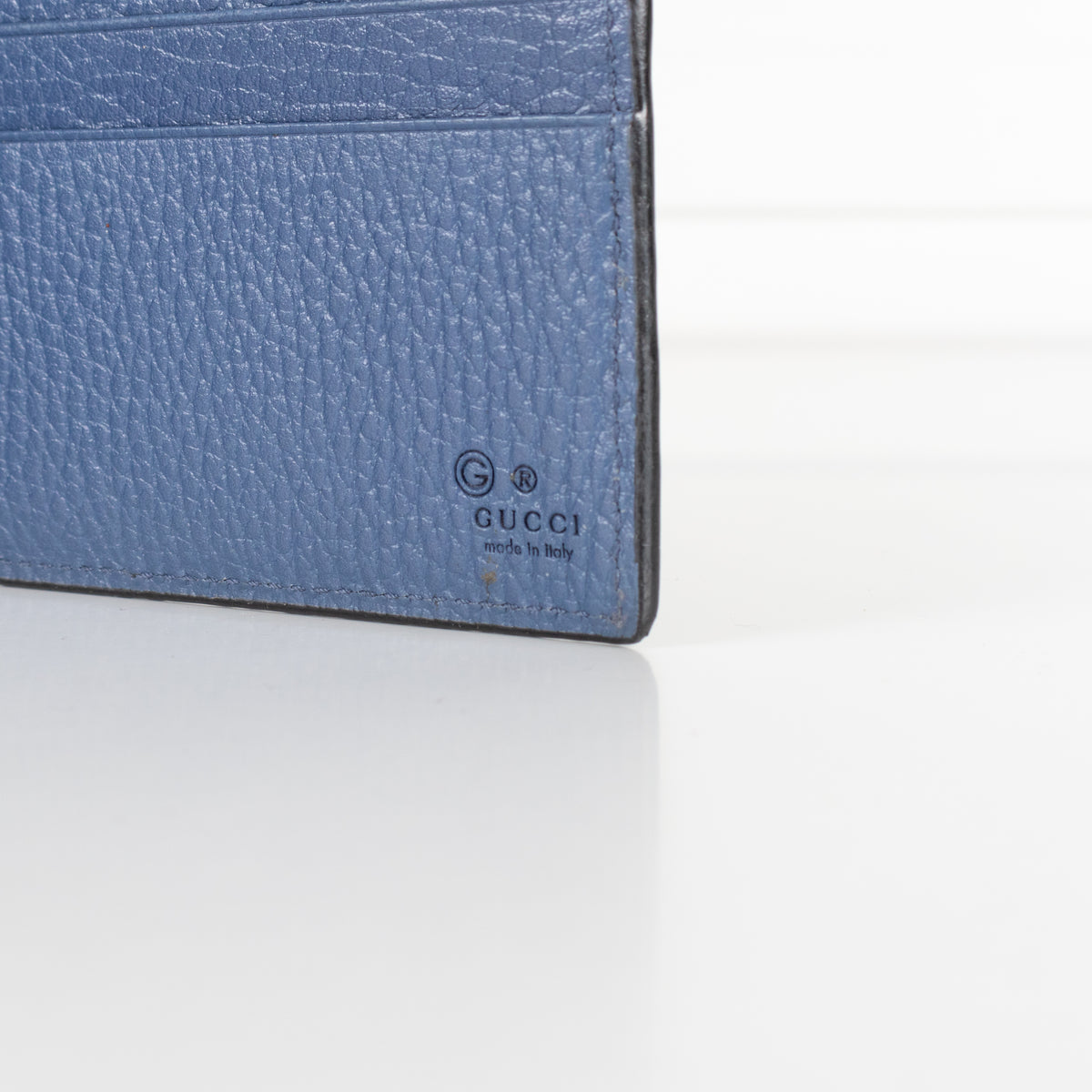 Gucci Black Textured Leather Interlocking GG Bifold Wallet With Blue Interior