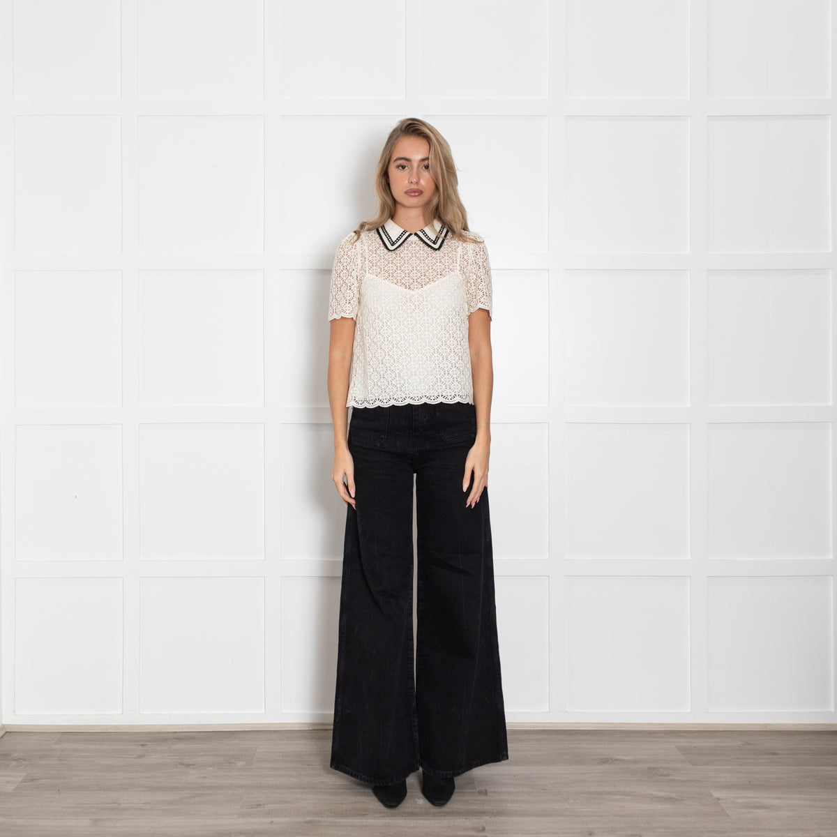 Me + Em Cream Lace Short Sleeve Blouse With Black Embellished Collar
