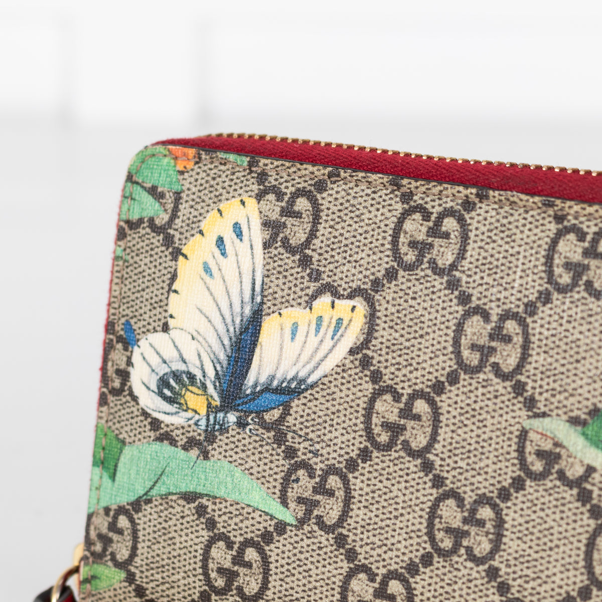 Gucci GG Supreme Tian Zip-Around Wallet