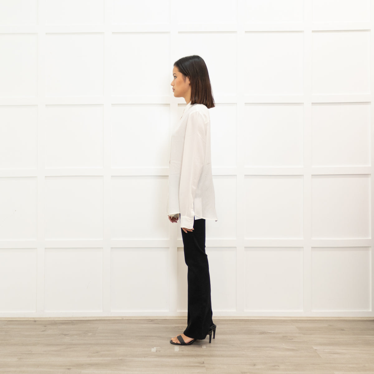 Equipment Cream Silk Scallop Bib Shirt