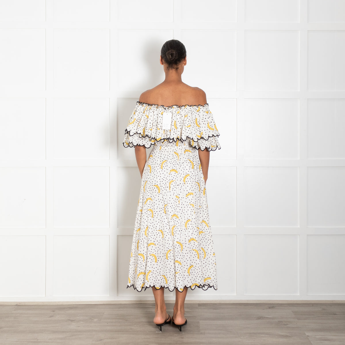 Gul Hurgel White & Yellow Banana Print Maxi Dress
