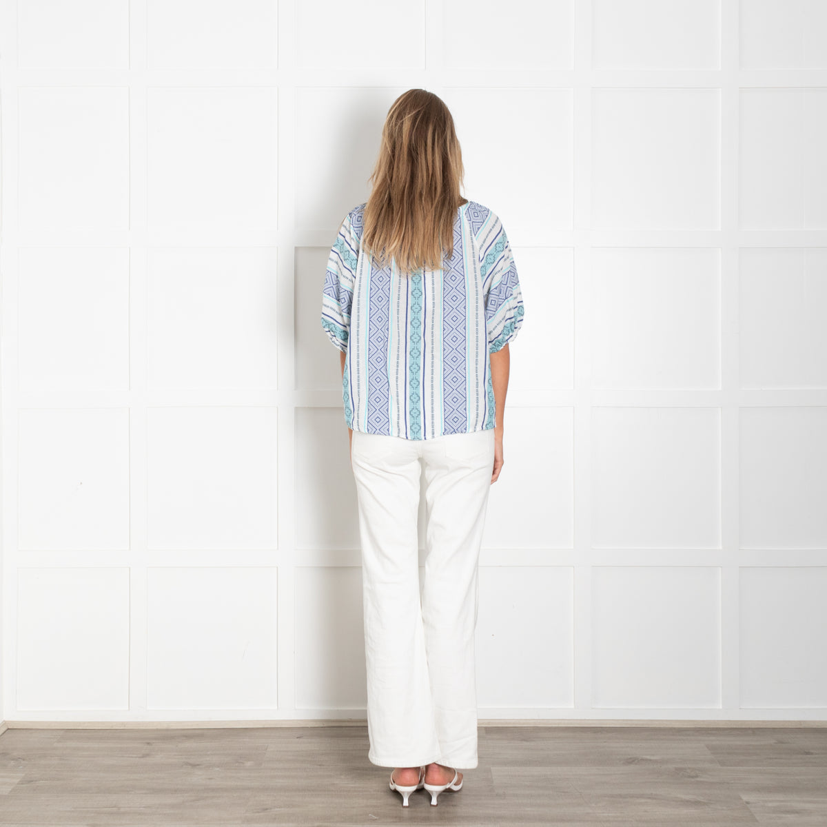 Velvet White Blue Embroidered Fabric Cotton Top