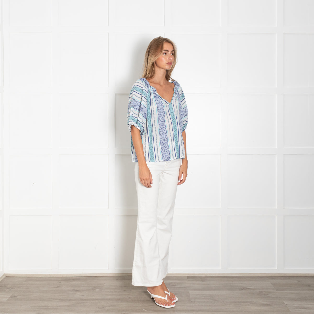 Velvet White Blue Embroidered Fabric Cotton Top