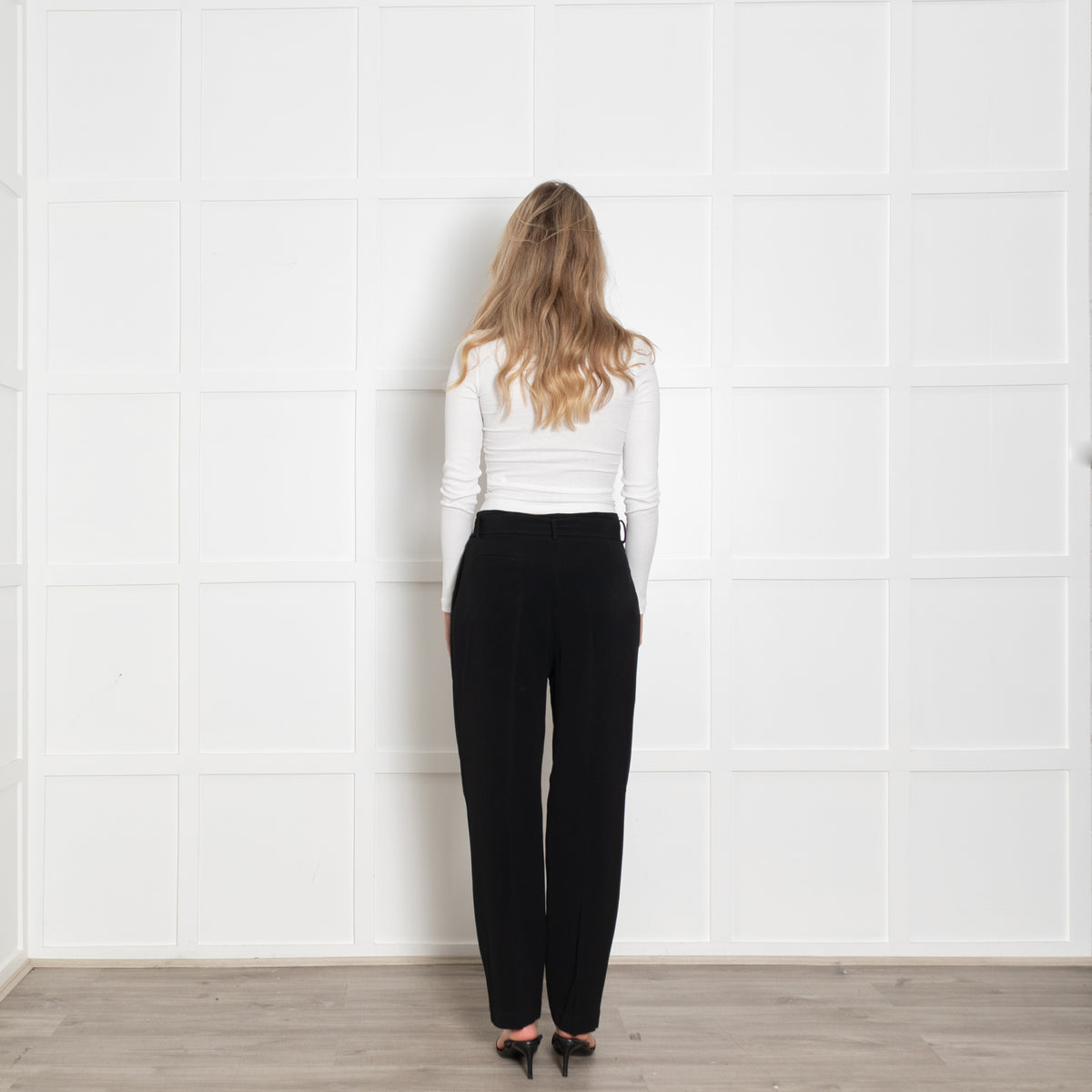 Violante Nessi Black Trousers With Gold Buckle Belt