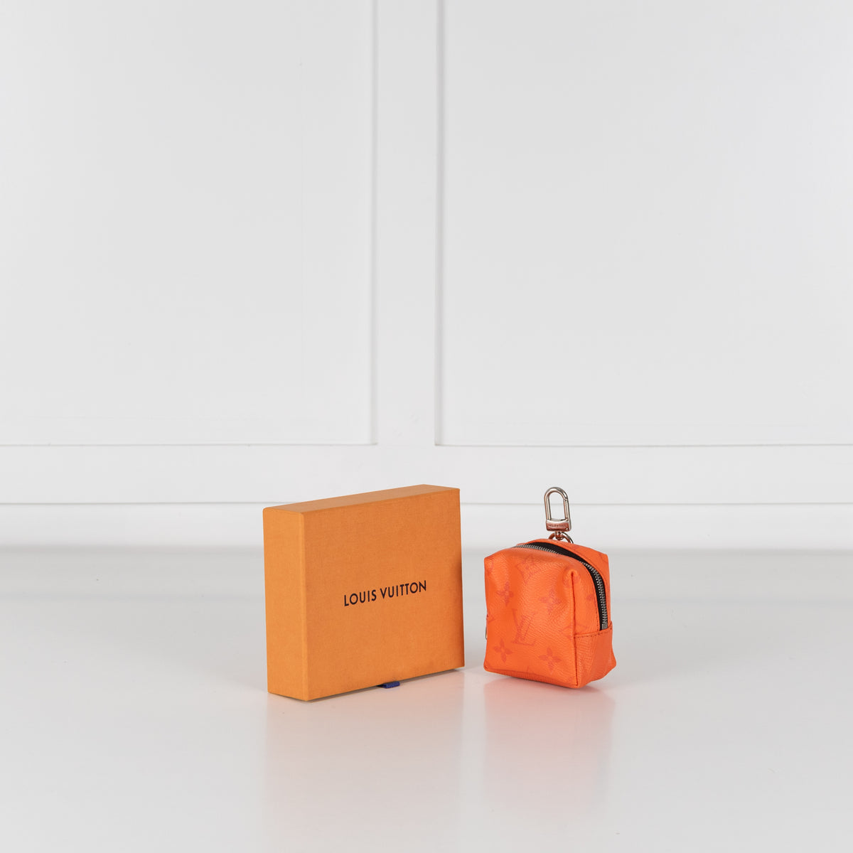 Louis Vuitton Taigarama Porte Cles Pouch