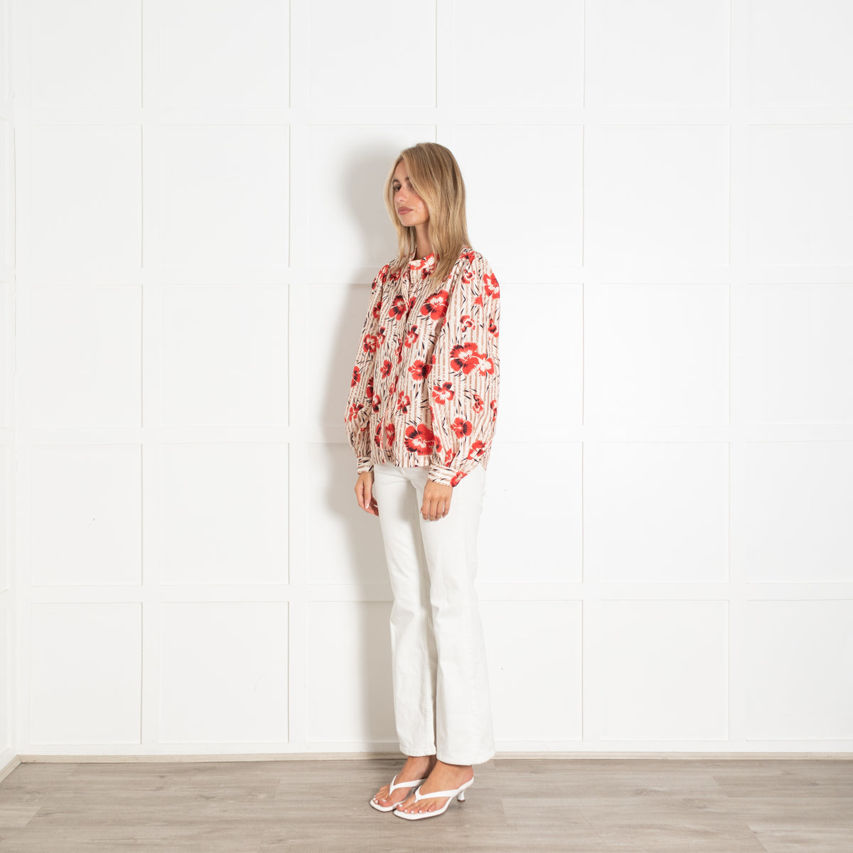 Essentiel Antwerp Cream Beige Red Floral Front Button Top UK 10