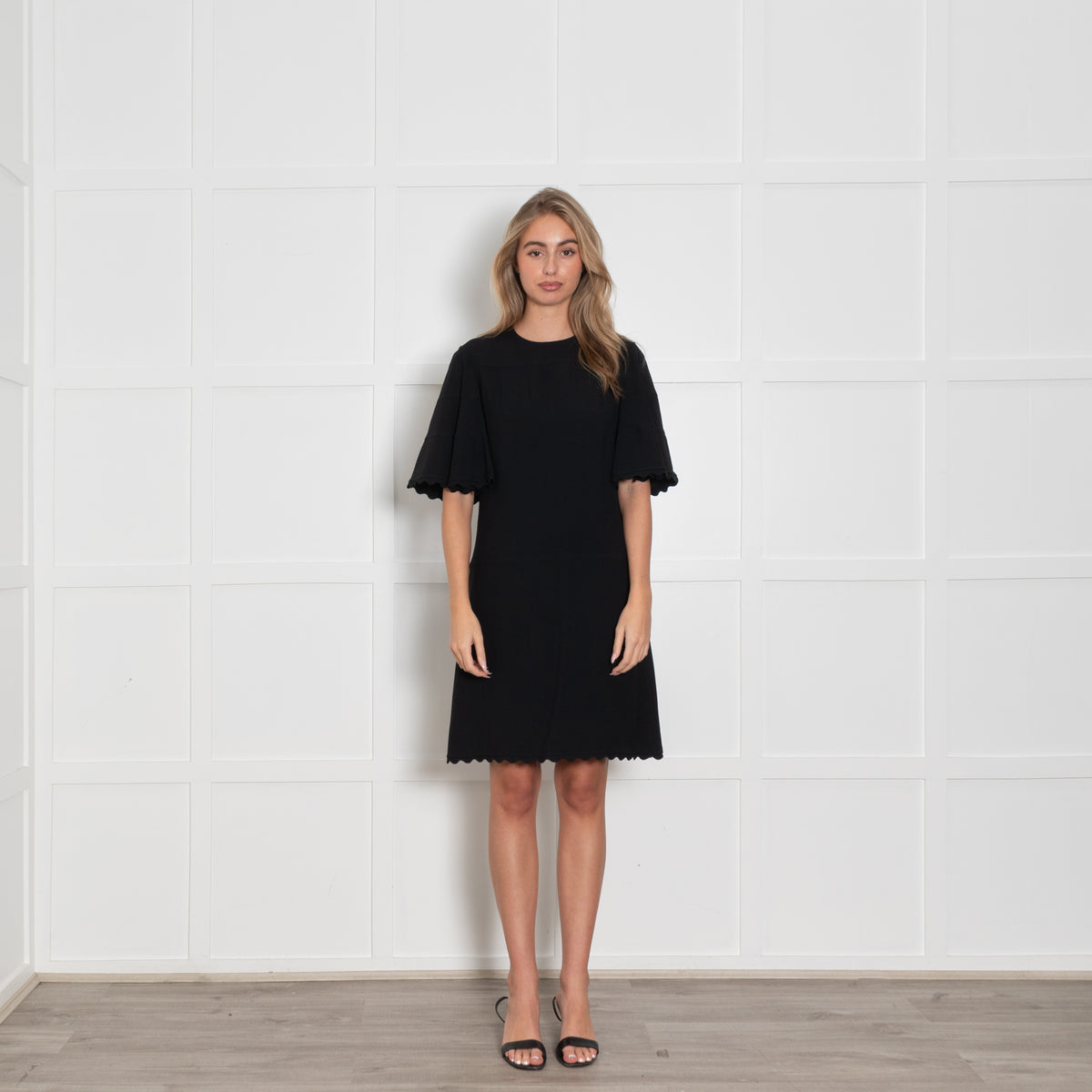 Chloe Black Crepe Wool Fluted Sleeve Scalloped Edge Shift Dress