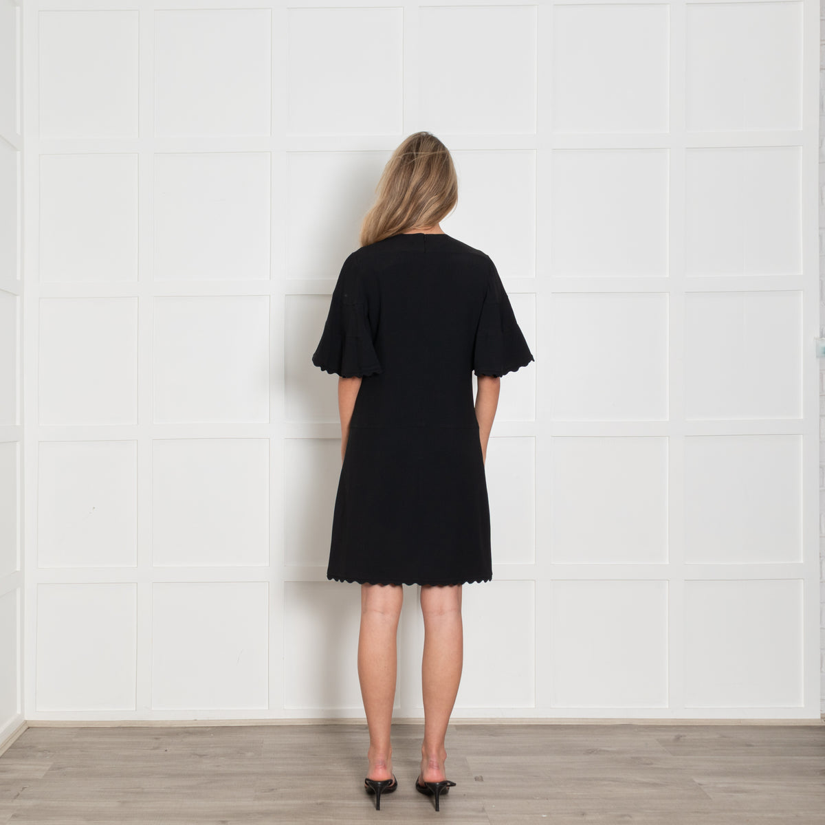 Chloe Black Crepe Wool Fluted Sleeve Scalloped Edge Shift Dress