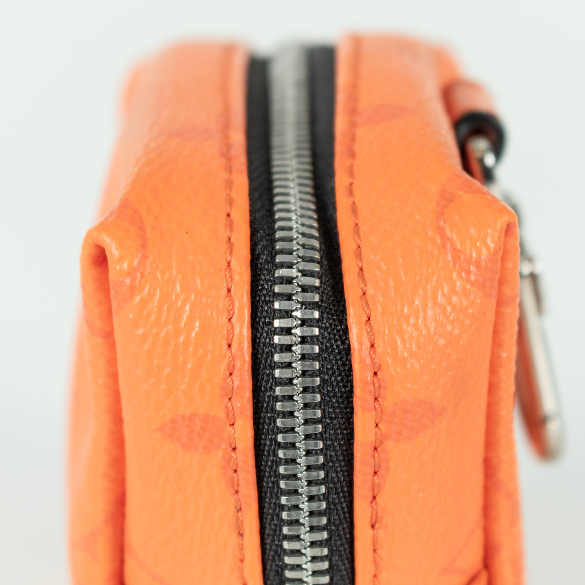 Louis Vuitton Taigarama Porte Cles Pouch