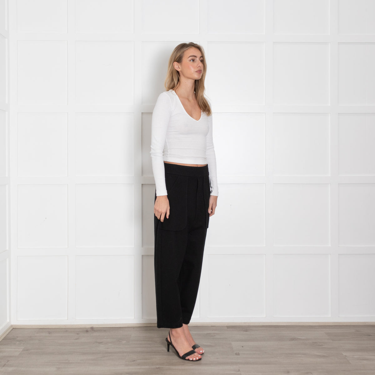 Sarah Pacini Black Elasticated Waist Front Pocket Detail Trousers