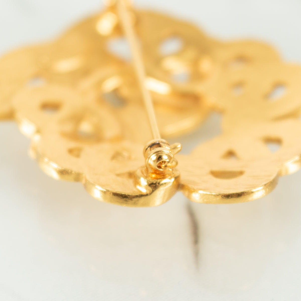 Chanel CC Pretzel Link Brooch