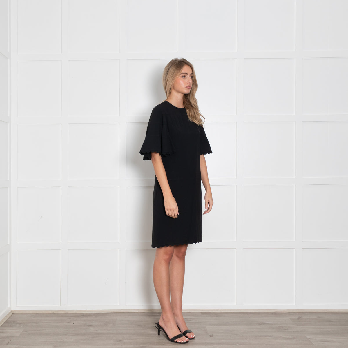 Chloe Black Crepe Wool Fluted Sleeve Scalloped Edge Shift Dress
