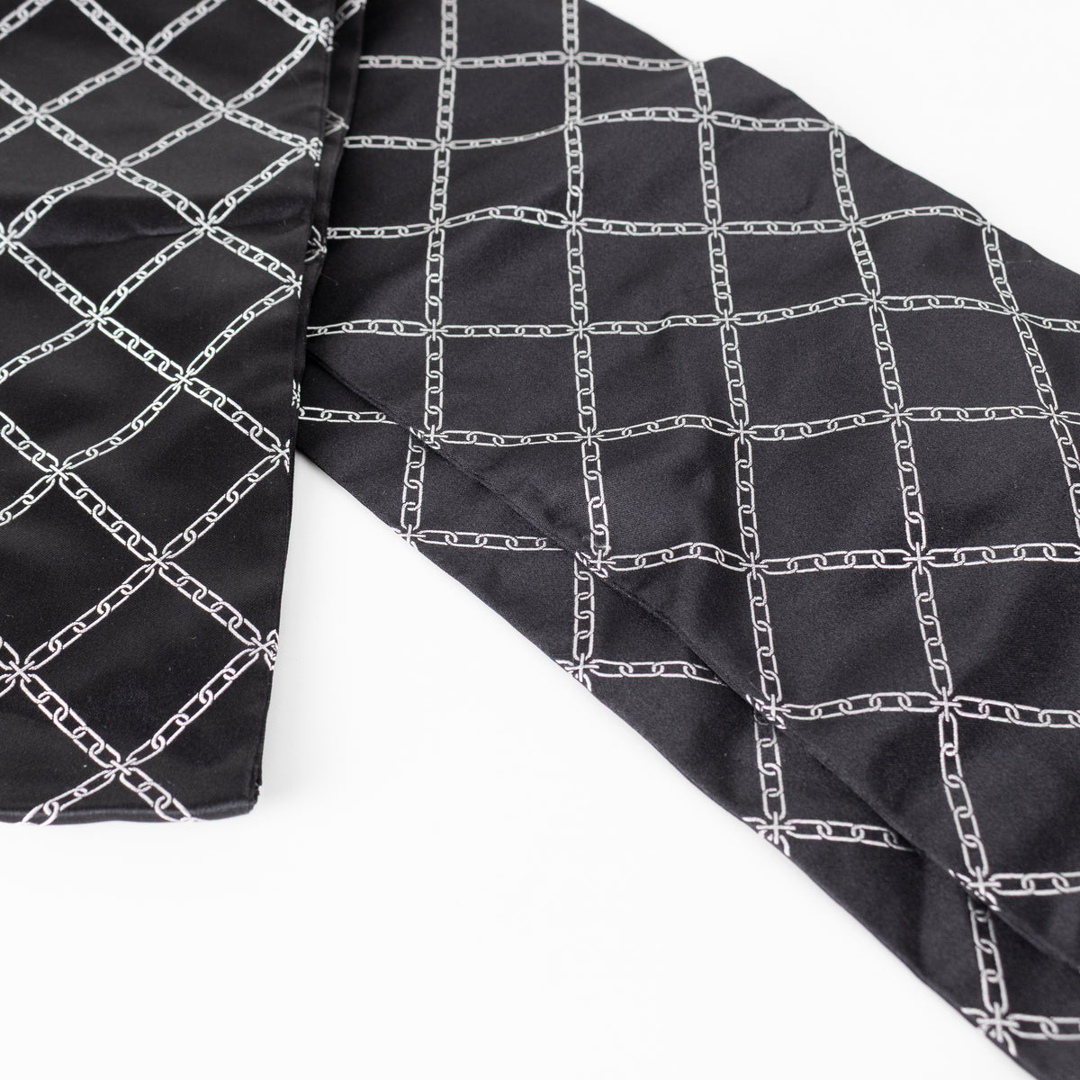 Burberry Black Fringed 100% Silk Scarf With White Chain Pattern