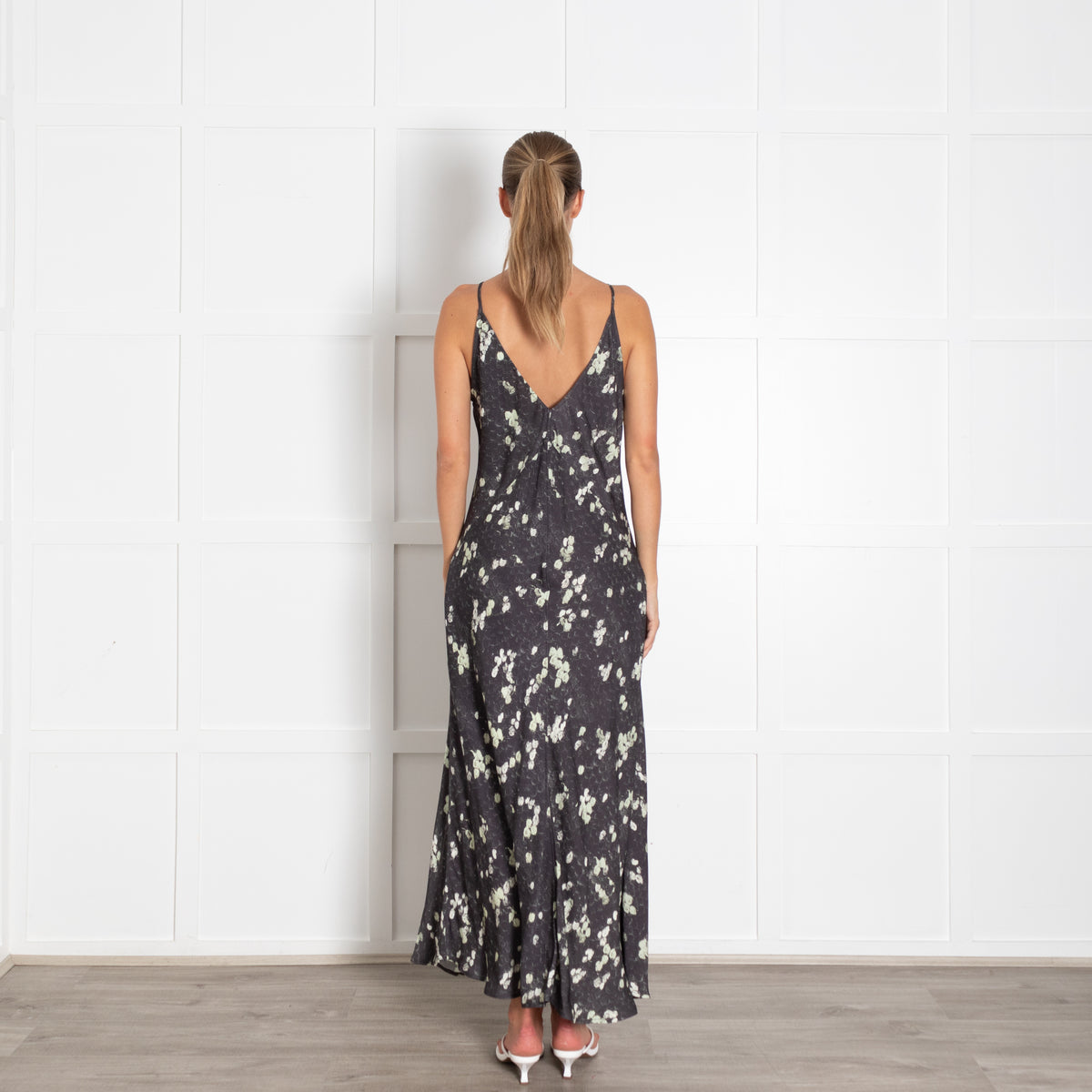 Day Birger Mikkelsen Grey Cream Floral Sleeveless Maxi Dress