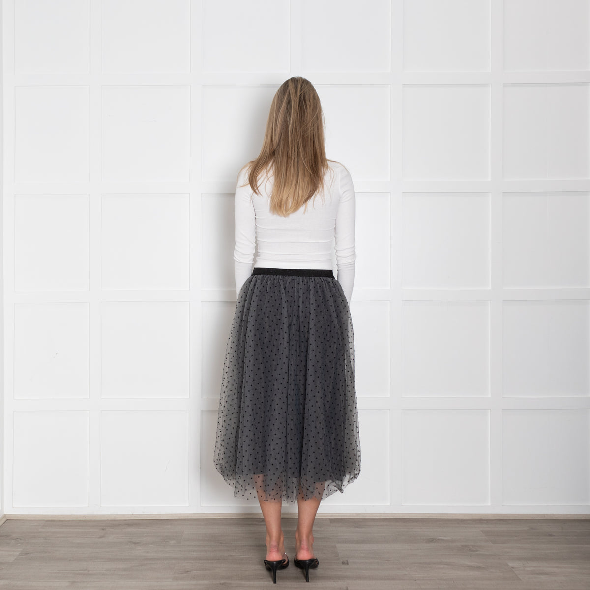 Wyse Lou Lou  Tulle Grey Skirt With Black Polka Dots