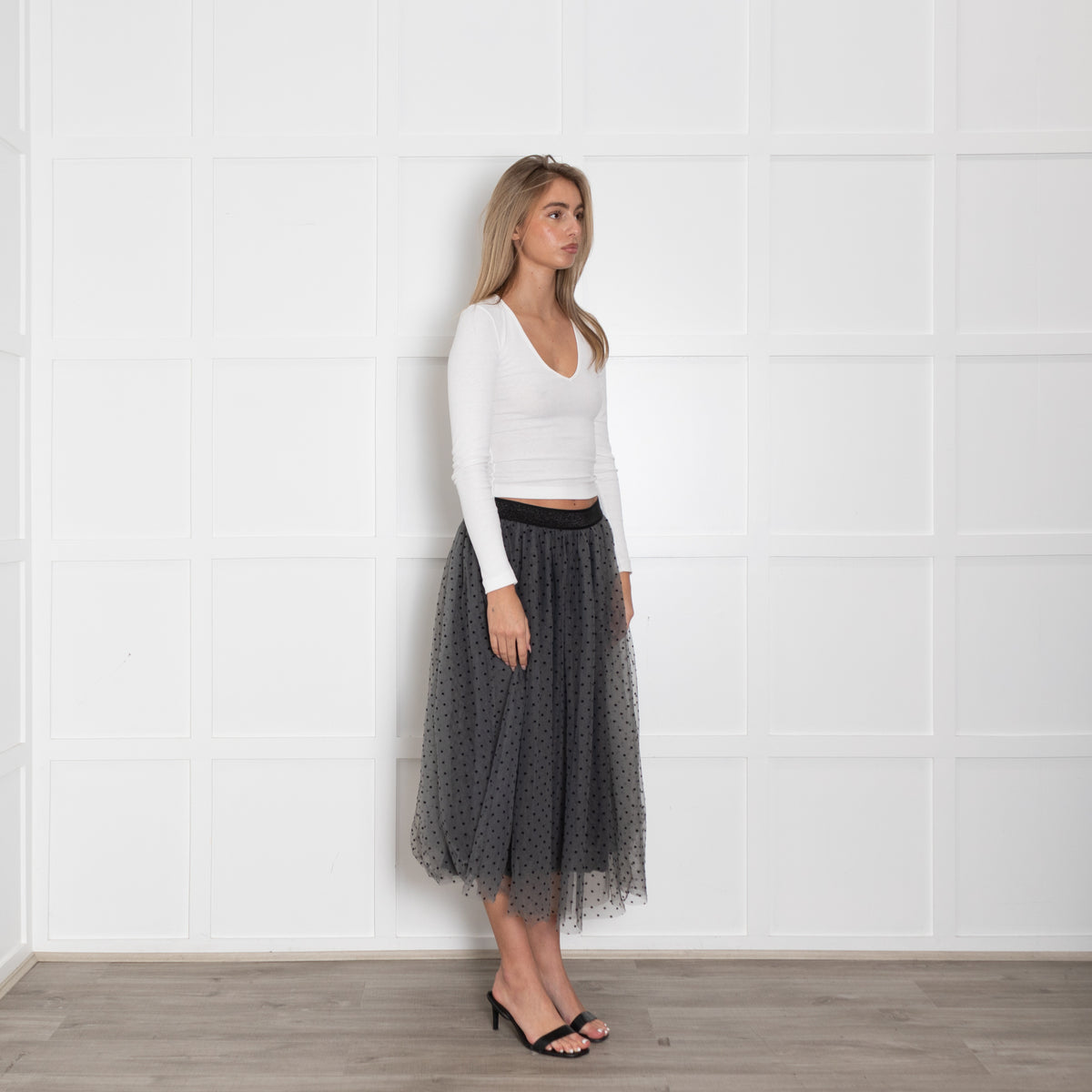 Wyse Lou Lou  Tulle Grey Skirt With Black Polka Dots