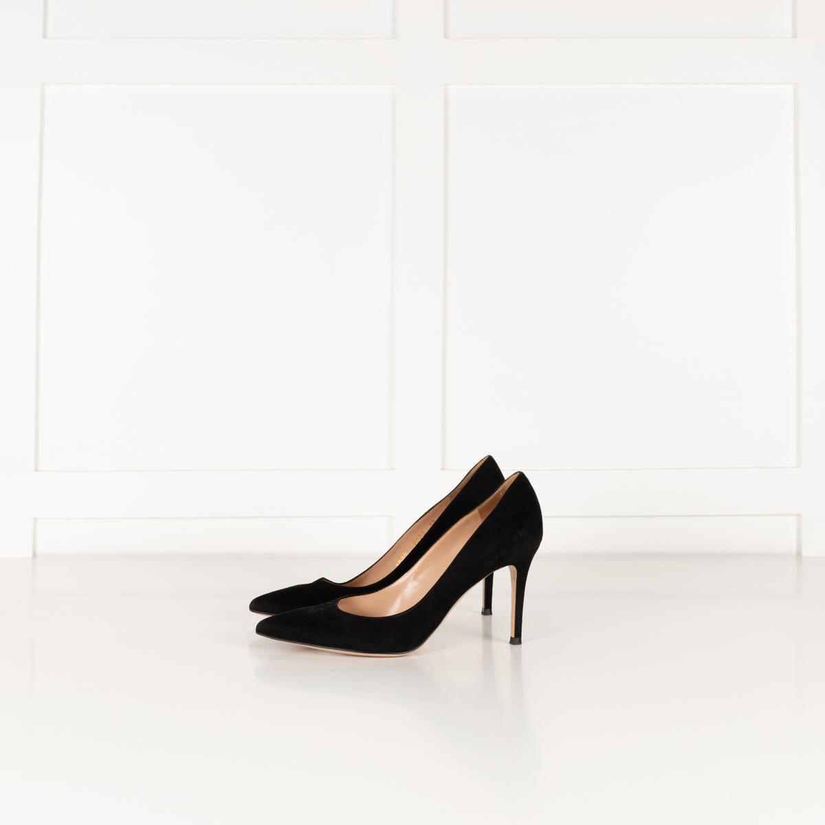 Gianvito Rossi Black Suede Heeled Pointy Shoes