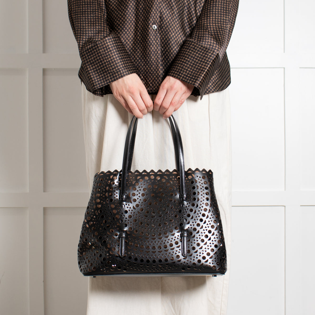 Alaia Black Le Mina 32 Laser Cut Top Handle Bag