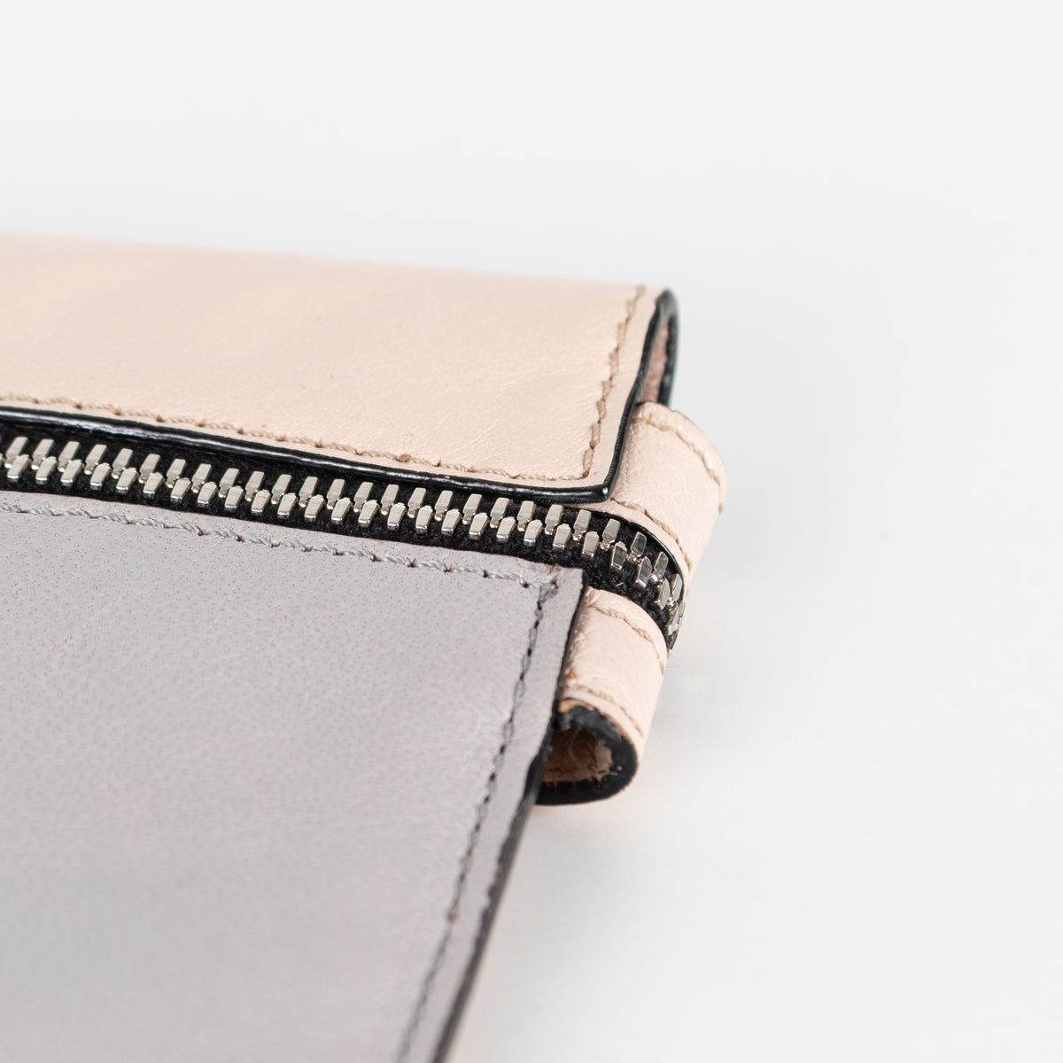 Victoria Beckham Pale Grey And Pink Leather Clutch Bag