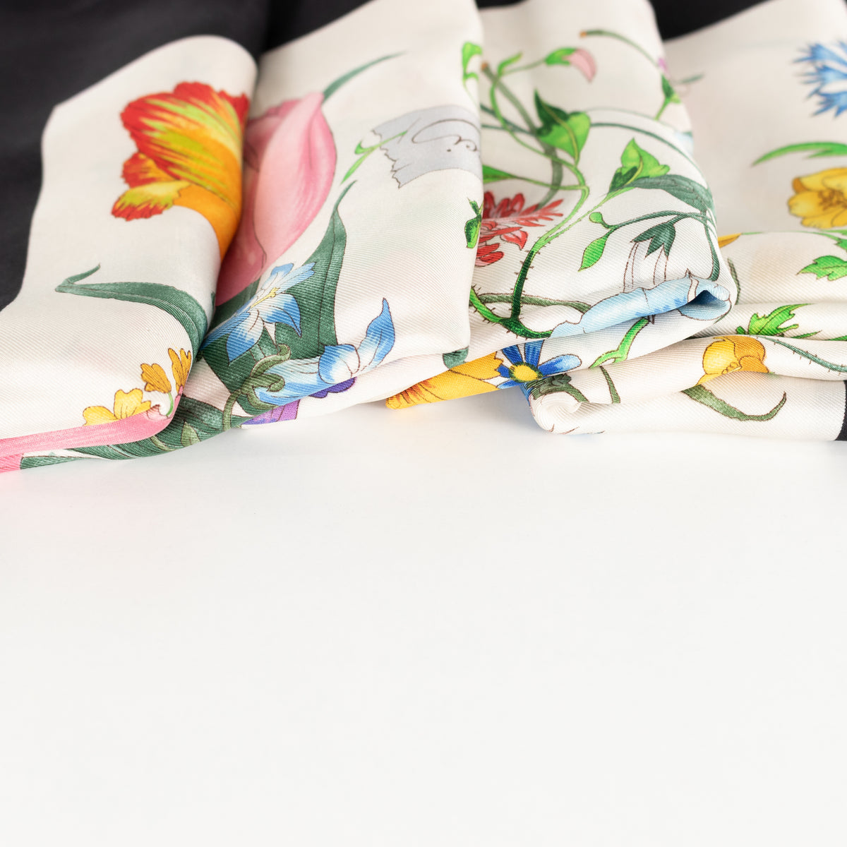 Gucci White Black Multi Floral Silk Square Scarf