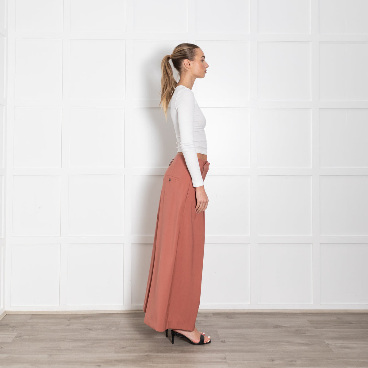 Weekend Max Mara Salmon Fine Wool Wide Trousers