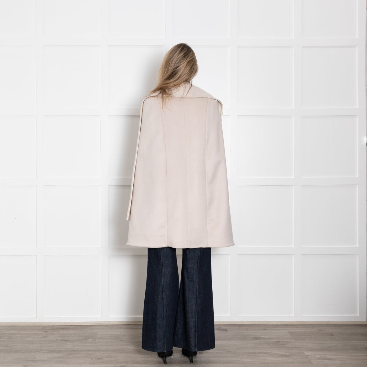 Suzannah Pale Grey Cape