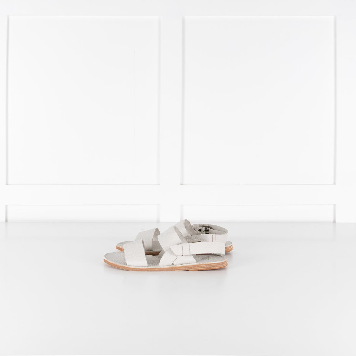 Ancient Greek White Textured Leather Sandals With Buckle