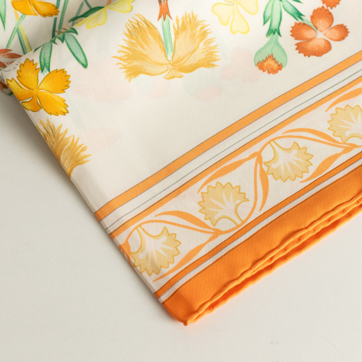 Hermes Cream Orange Oeillets Sauvages Et Autres Caryophyllees Silk Scarf