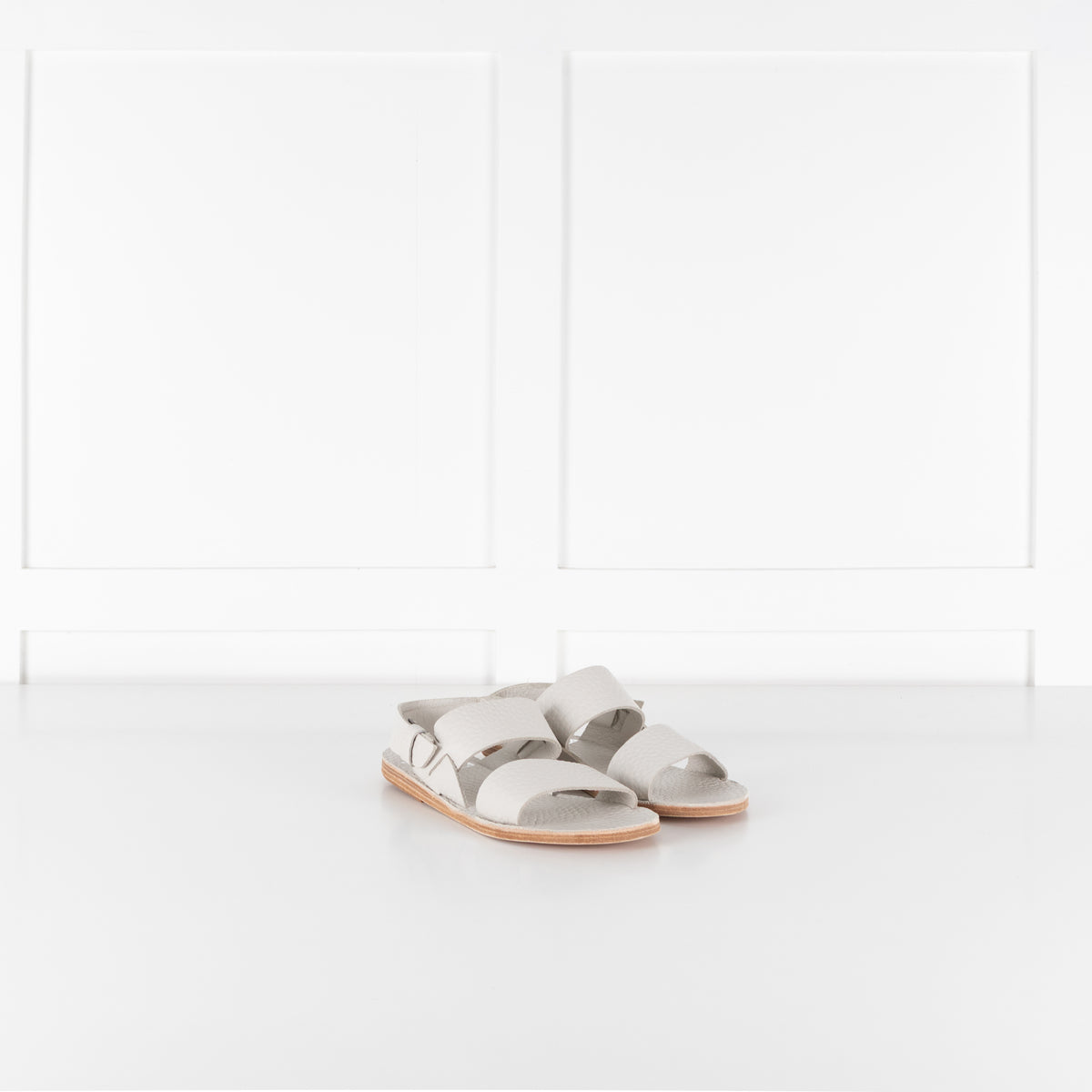 Ancient Greek White Textured Leather Sandals With Buckle